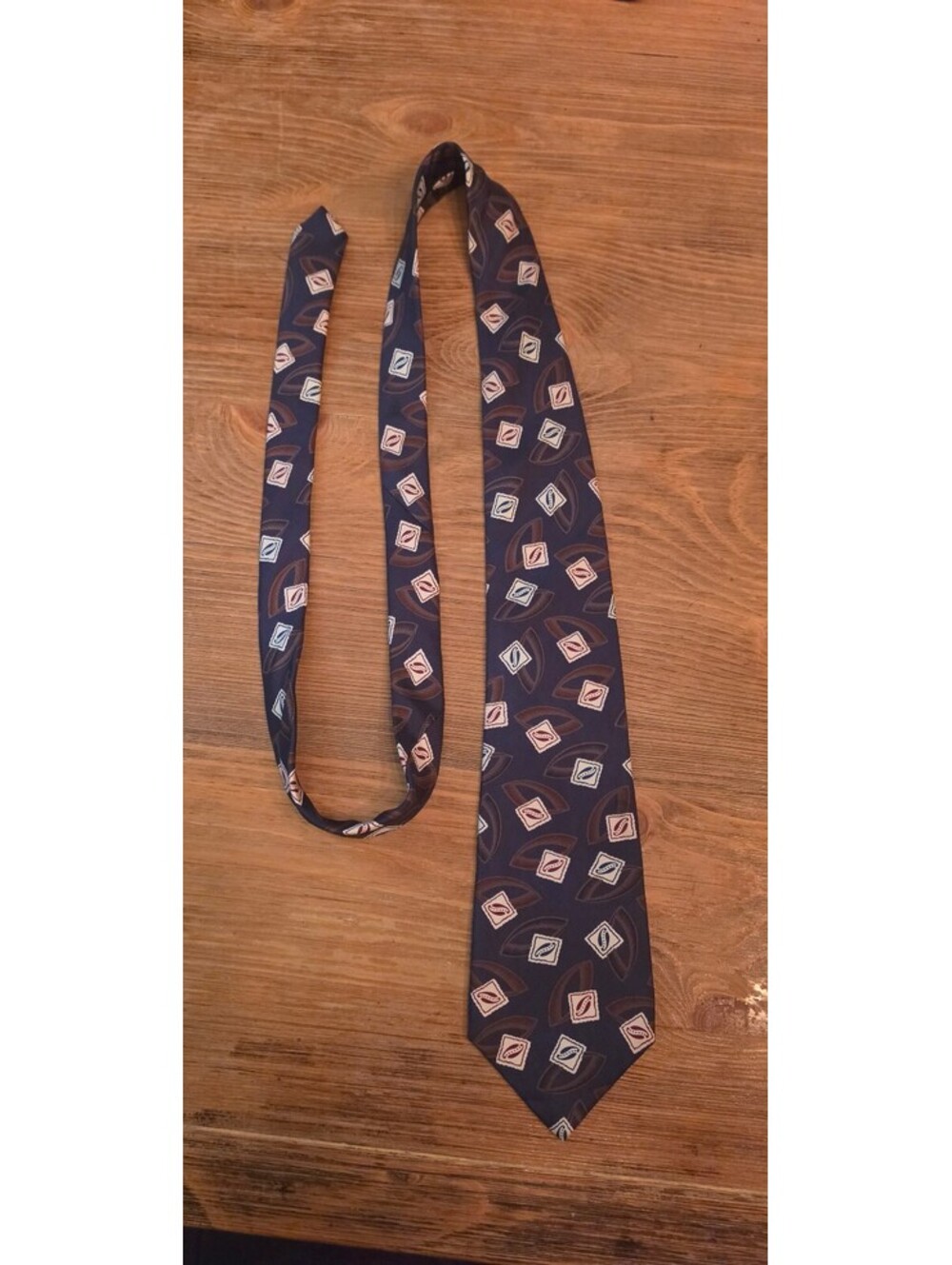 Stafford Men’s Silk Neck Tie Navy Blue Geometric Pattern